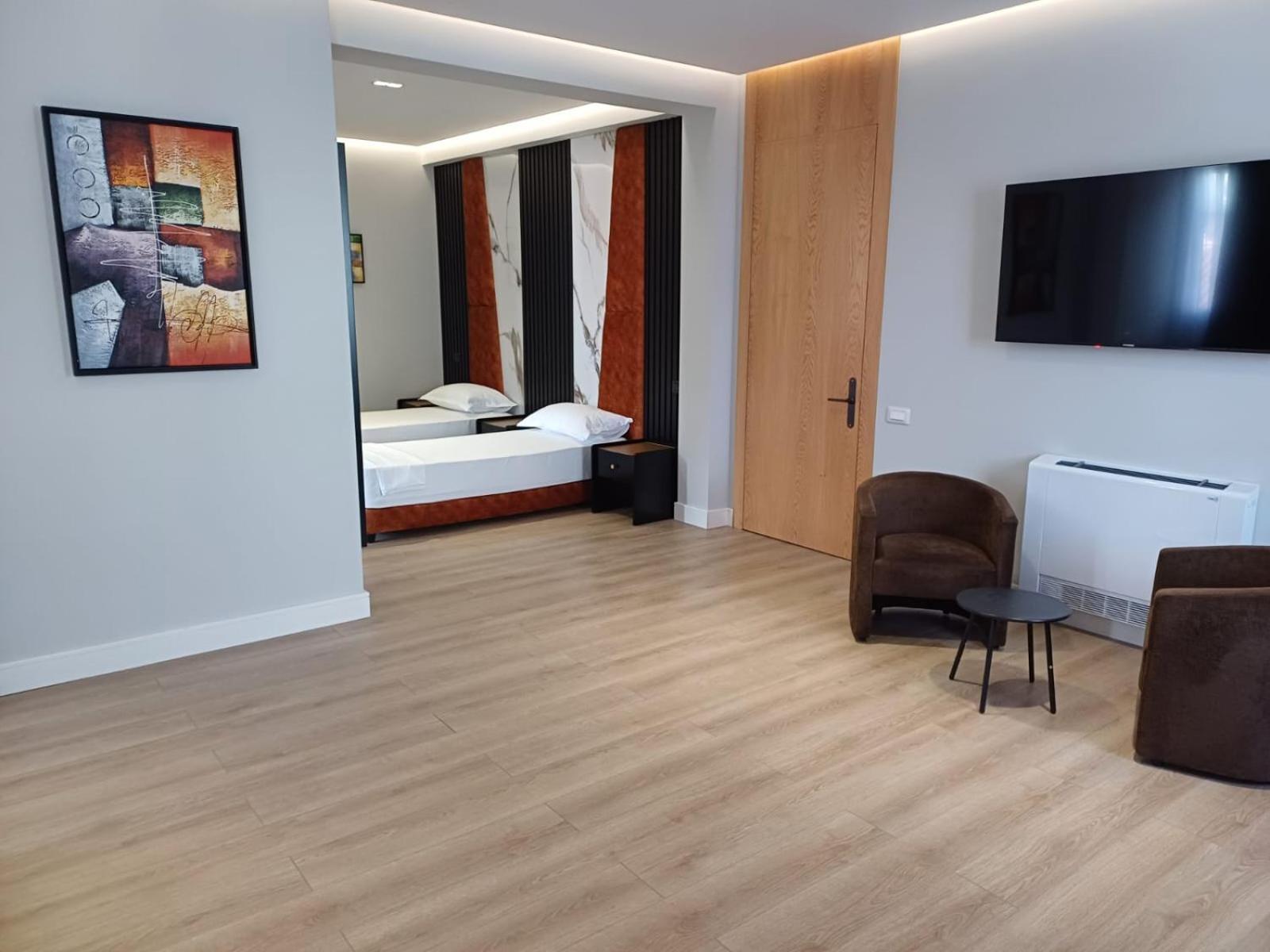 Oxygen Boutique Hotel Tirana Eksteriør billede