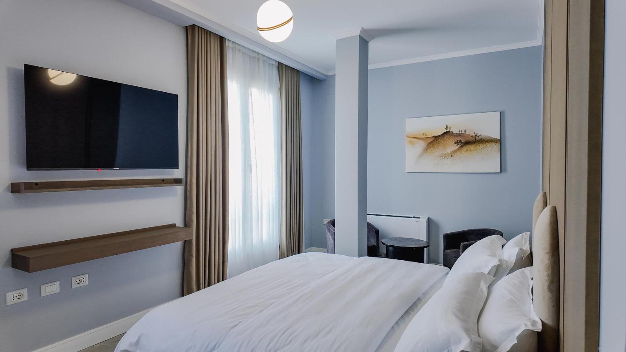 Oxygen Boutique Hotel Tirana Eksteriør billede